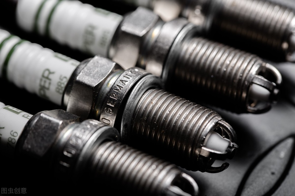 廢舊火花塞，提煉貴金屬，開啟財(cái)富新篇章！